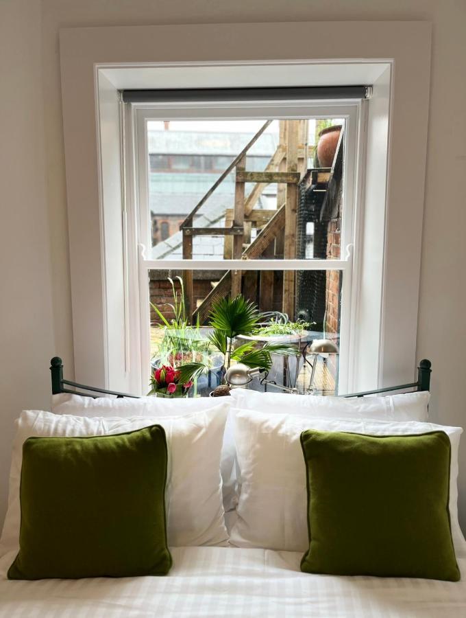 Charming City Townhouse Dublin Exterior photo